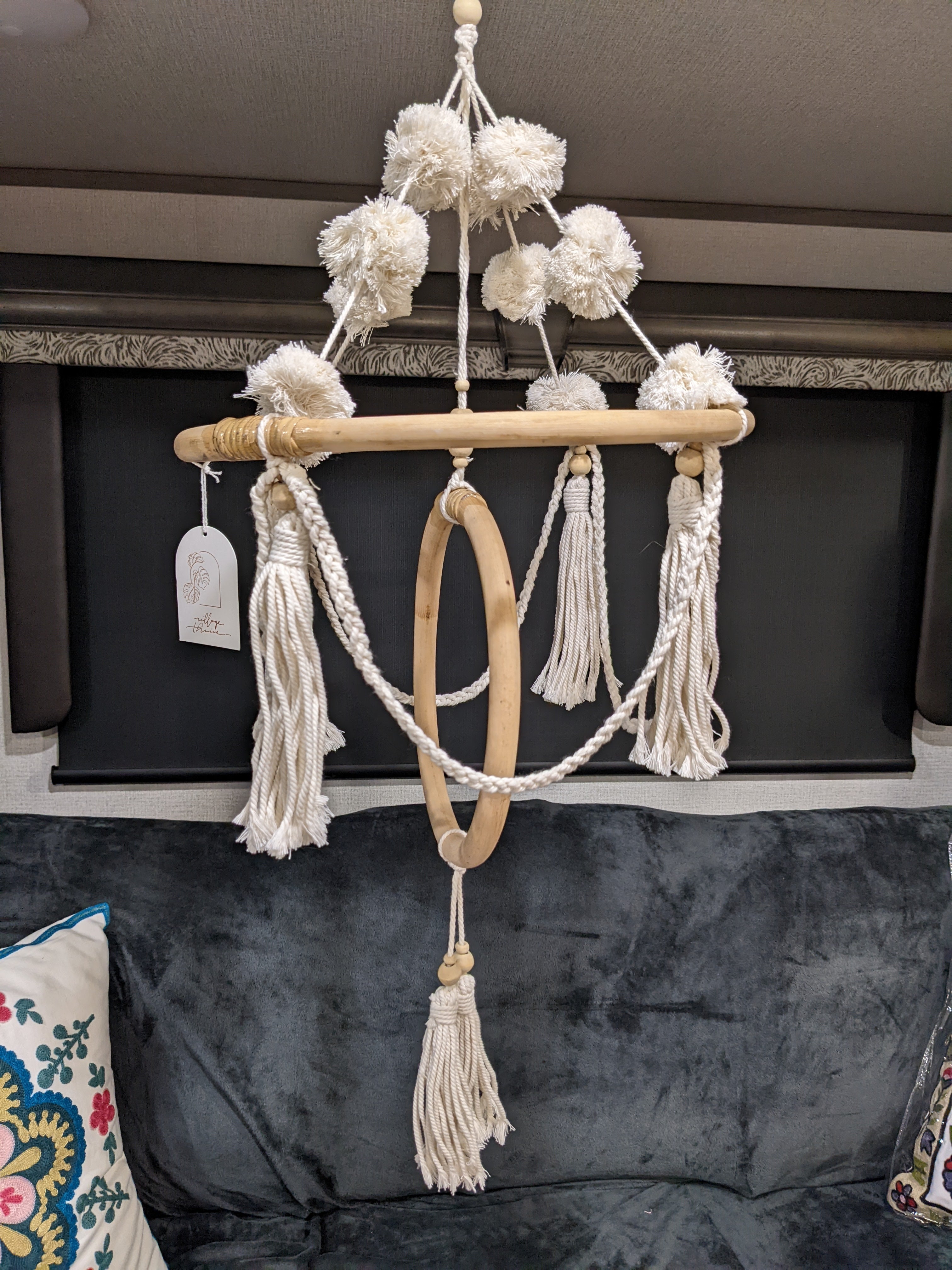 All-Natural, Handcrafted Pom Pom & Macramé Mobile – bright bungalow display picture 1