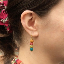 Load image into Gallery viewer, Quatre Kantha Earrings