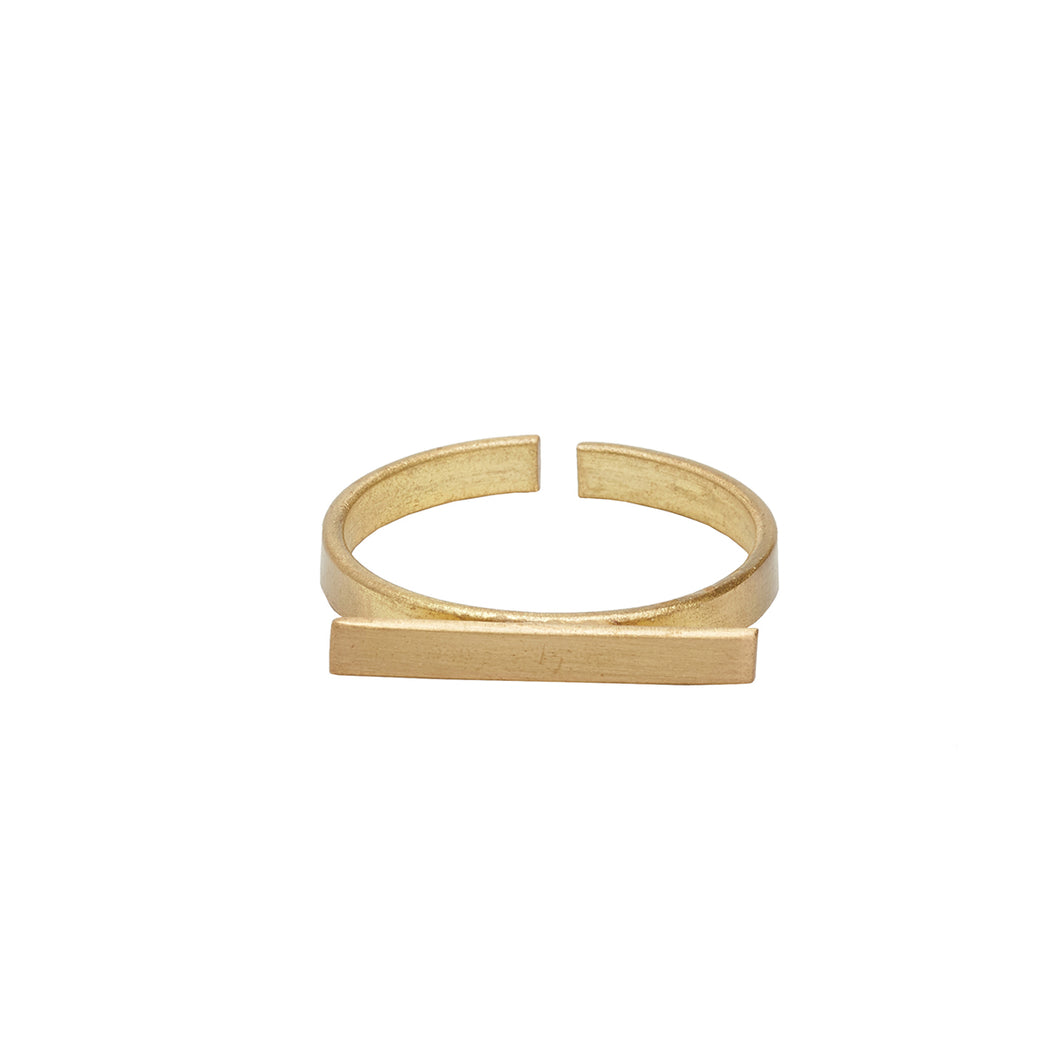 Horizontal Bar Ring - Gold